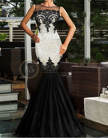 Rochie Speciala Tip Sirena cu Paiete Argintii LC60633A1